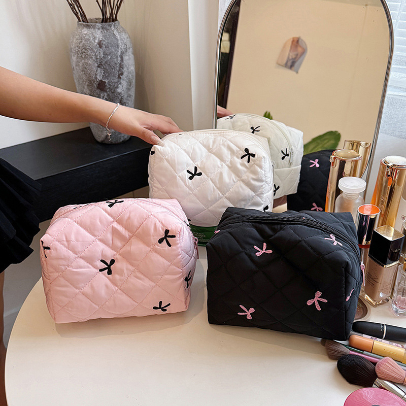 2026 New Bow-Knot Clutch Cosmetic Bag Amazon International Station Toiletry Bag Portable Large-Capacity Storage Bag