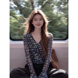 韩系荷叶设计喇叭长袖T恤女春夏季新款碎花高级气质甜美开衫上衣