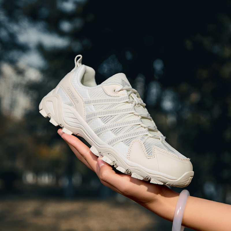 Zapatos de montaña al aire libre para hombres primavera y verano nuevos zapatos de senderismo al aire libre transpirables antideslizantes y desgaste zapatos de retroceso para hombres y mujeres