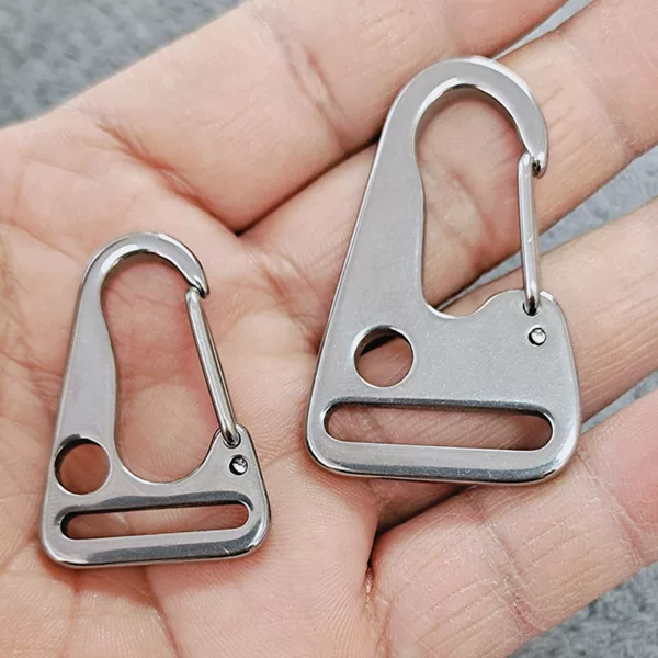 Eagle Beak Buckle Outdoor Stainless Steel Strong Tension Webbing Accessory Eagle Beak Buckle Bag Metal Block Hanging Buckle Multi-Functional Keychain