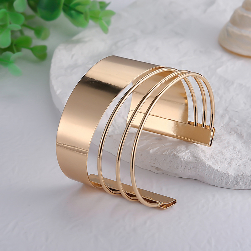 Cross-border European And American Fashion Personality Metal Bracelet Punk Open Bracelet Hollow Simple Bracelet display picture 5