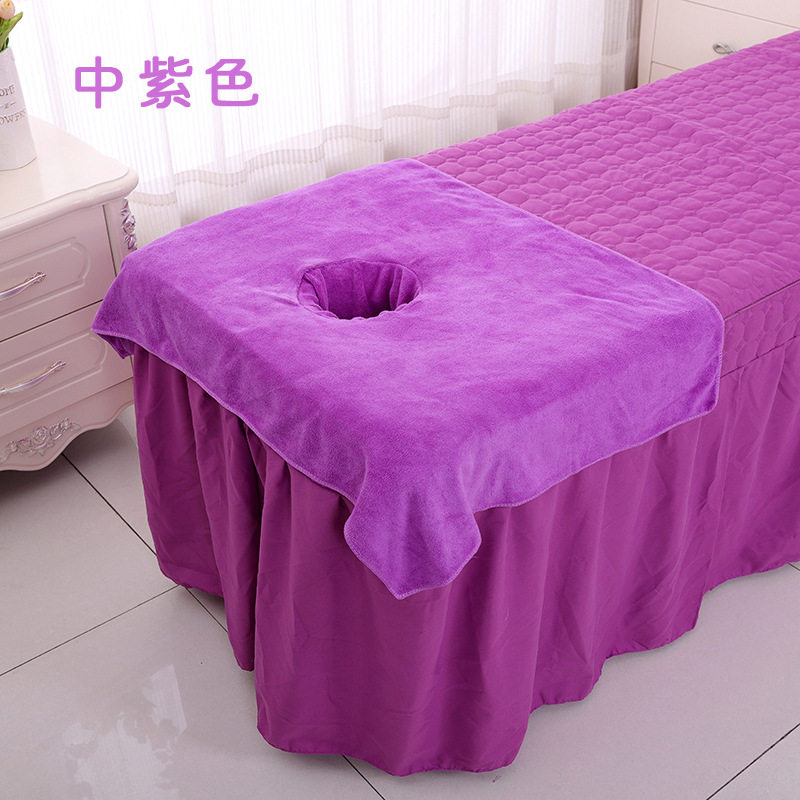 중간 보라색 (가장자리로 덮인 수건)