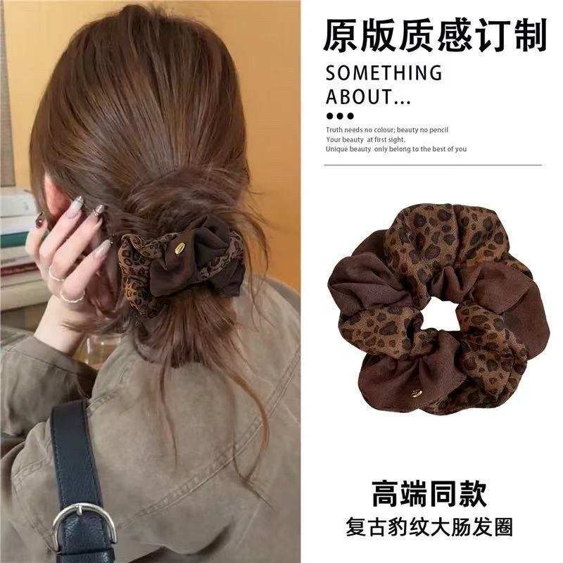 Coletero Scrunchie para Cabello de Tela Artesanal para Peinados image 23