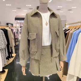 连衣裙;时尚休闲套装;女式衬衫