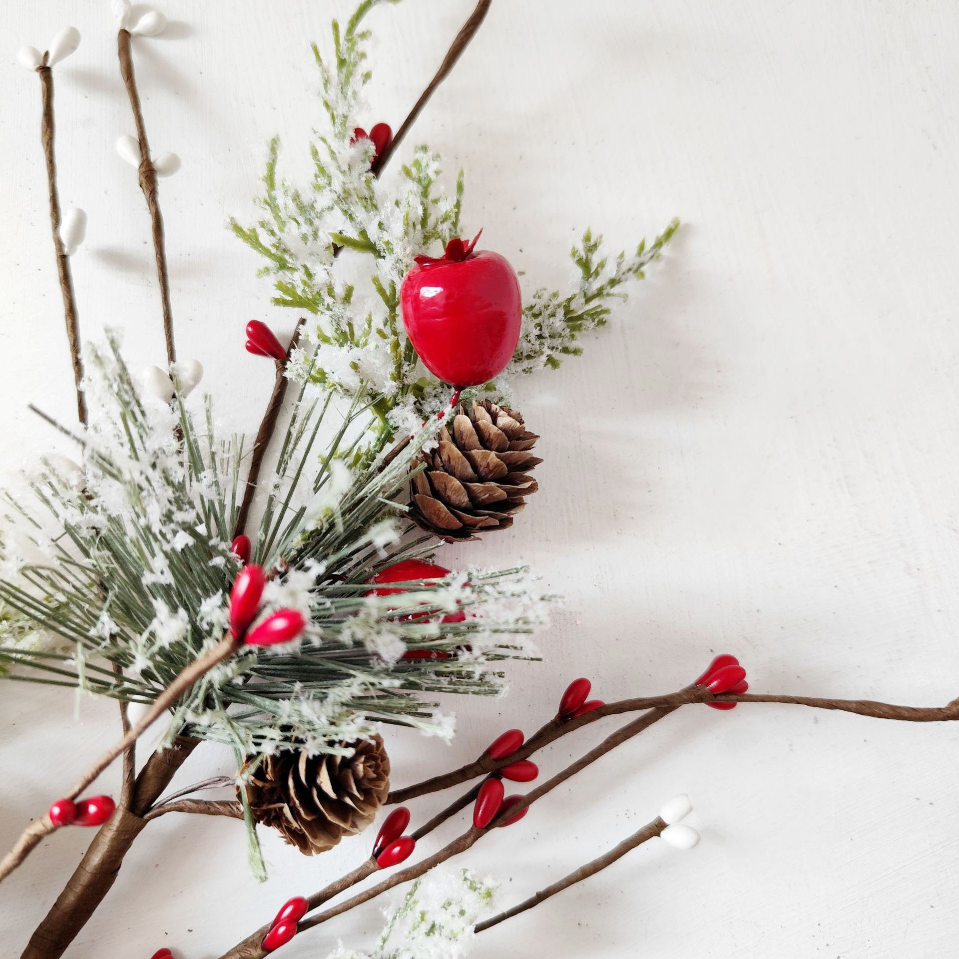 Simulación pin aguja de fruta roja decoración de Navidad decoración floral decoración transfronteriza venta caliente pin ramas decoración de árbol de Navidad