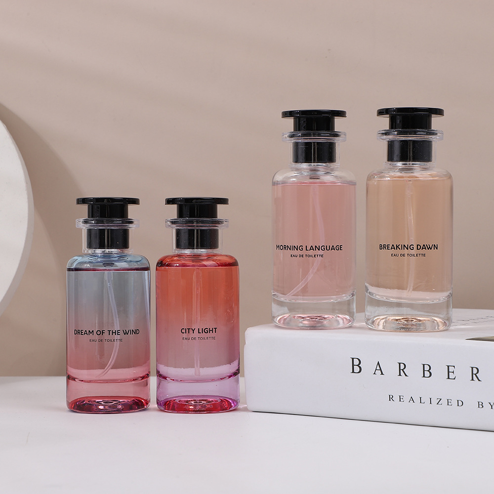 Qadın üçün 50 ml uzunmüddətli ətir, yüngül və təzə qoxu