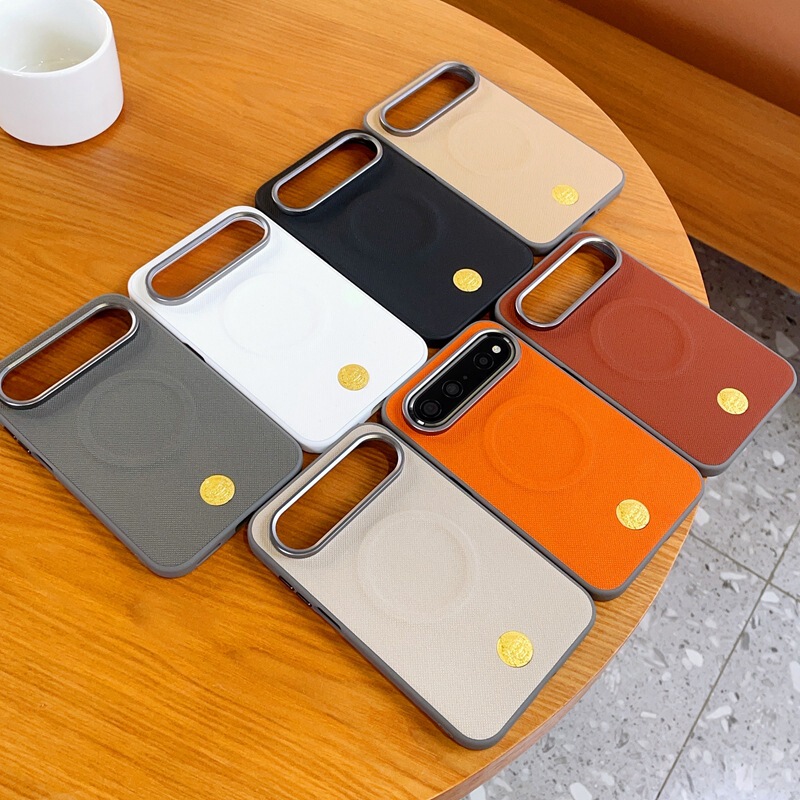 Suitable for Huawei Pura X5 phone case, featuring a yellow God of Wealth design, magnetic adsorption, and diamond-patterned leather texture Suitable for Huawei Pura X5 phone case, featuring a yellow God of Wealth design, magnetic adsorption, and diamond-patterned leather texture