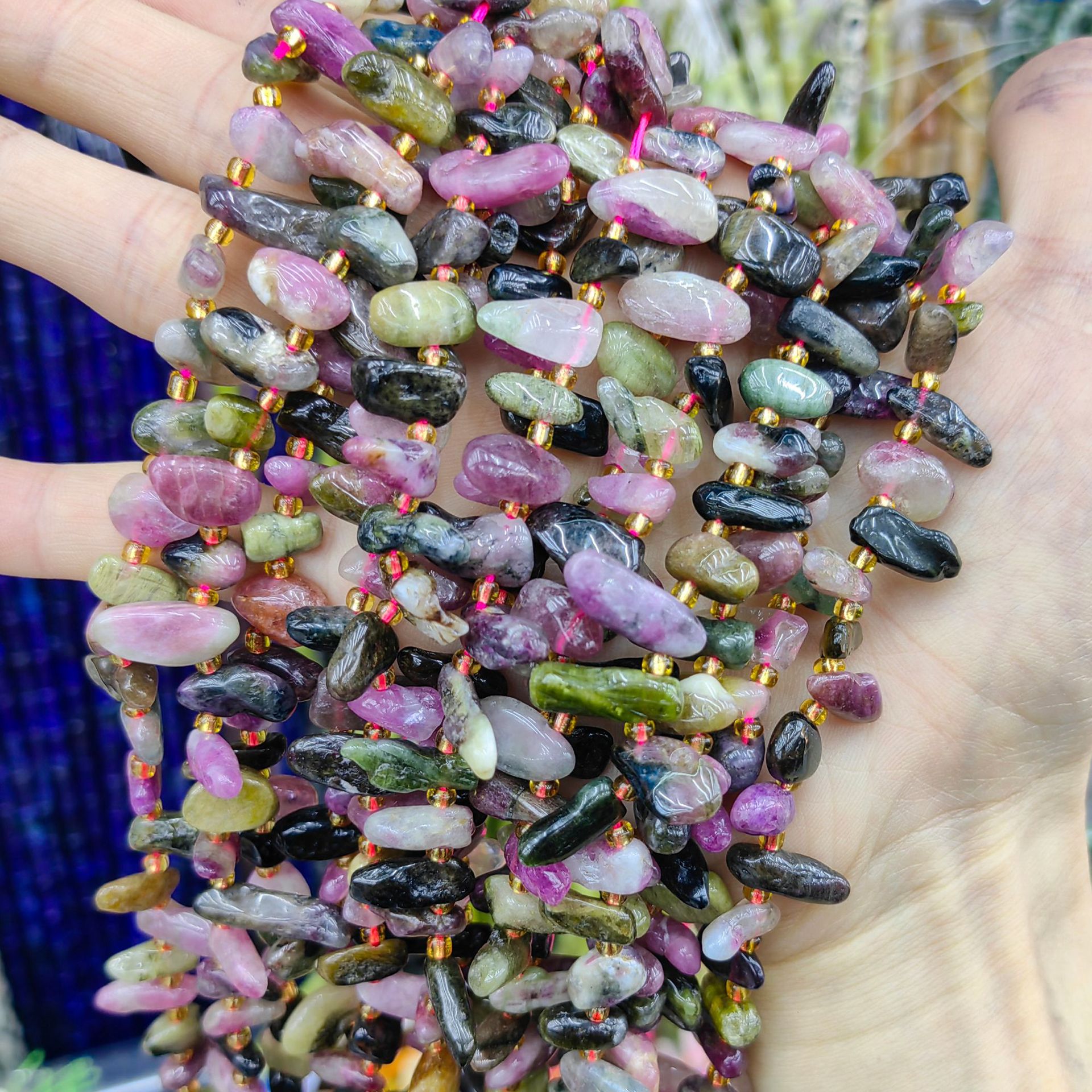 Piedra natural cristal piedra triturada amorfa agujeros laterales heterogéneos semiacabados joyería DIY perlas al por mayor