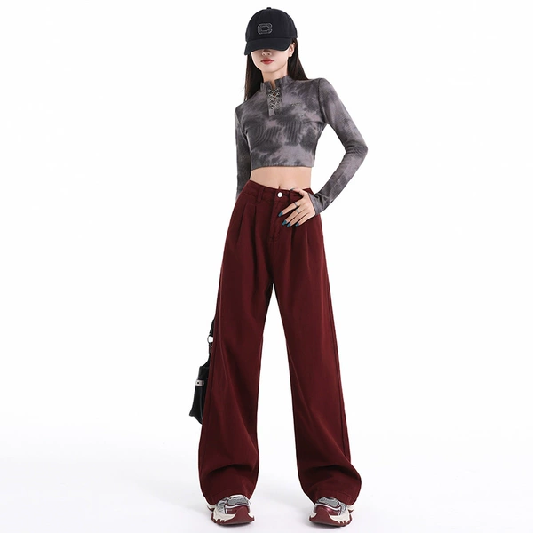 Angora red trousers