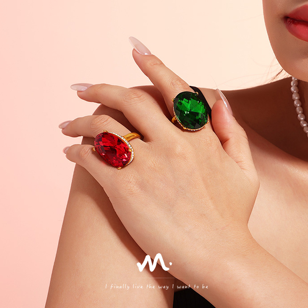 European And American Oval Diamond Large Glass Ring Titanium Steel Plated With Real Gold Ring Retro Light Luxury Hand Jewelry_voghion.com