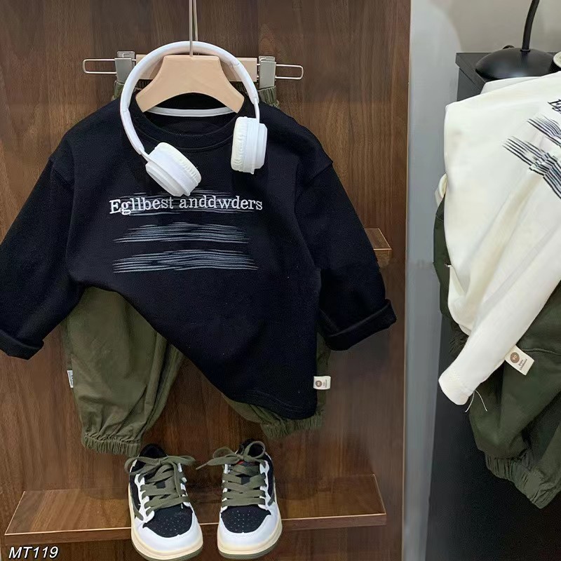 Camisa de fondo de algodón para niños 2023 nuevos niños y niñas letra impresa Camiseta de manga larga bebé simple cuello redondo interior t