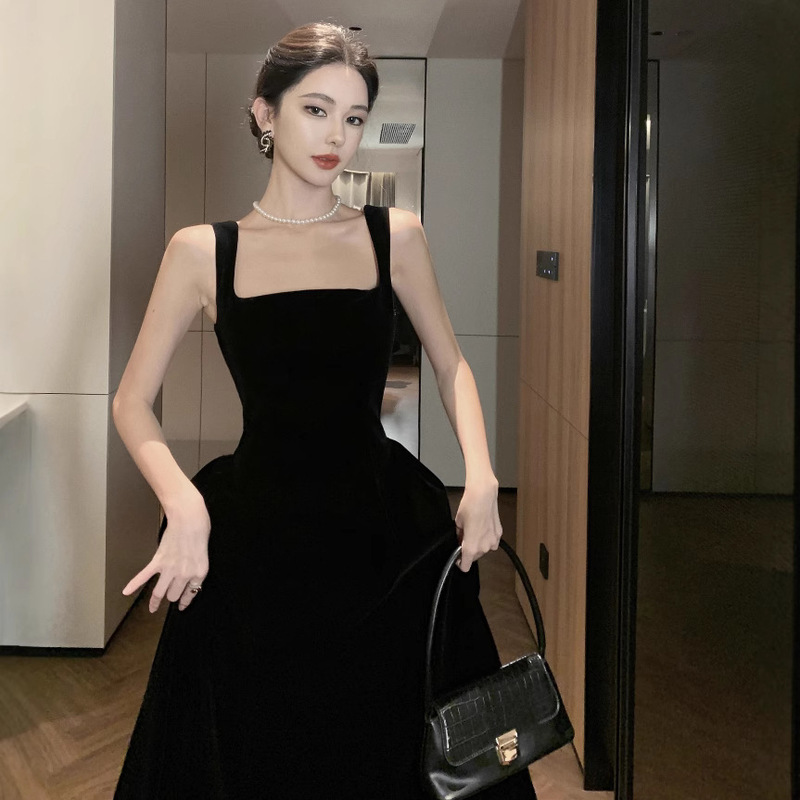 Vintage Hepburn Style Little Black Dress French Socialite High-end Sling Dress dress Formal Occasion Elegant Dress