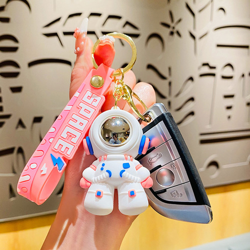 Spaceship Keychain Bulk Car Key Ring Small Decor Cartoon Astronaut Bag Key Chain Wholesale