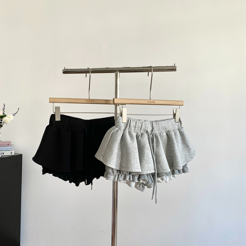 Korean Style Ins Age-Reducing Fashion 2026 New Black Elastic High-Waist Lace-Up A-Line Puffy Short Culottes for Women