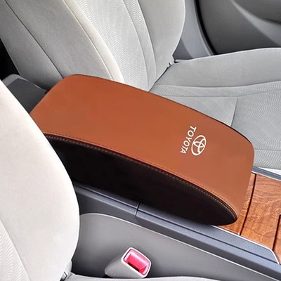 Center Armrest: Toyota Armrest box pad - black