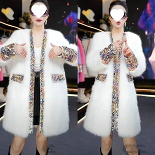 Ů���ɫƤ�����L��ˮ����������ŮƤëһ�wëë�޷���Ƥ�ݳ�