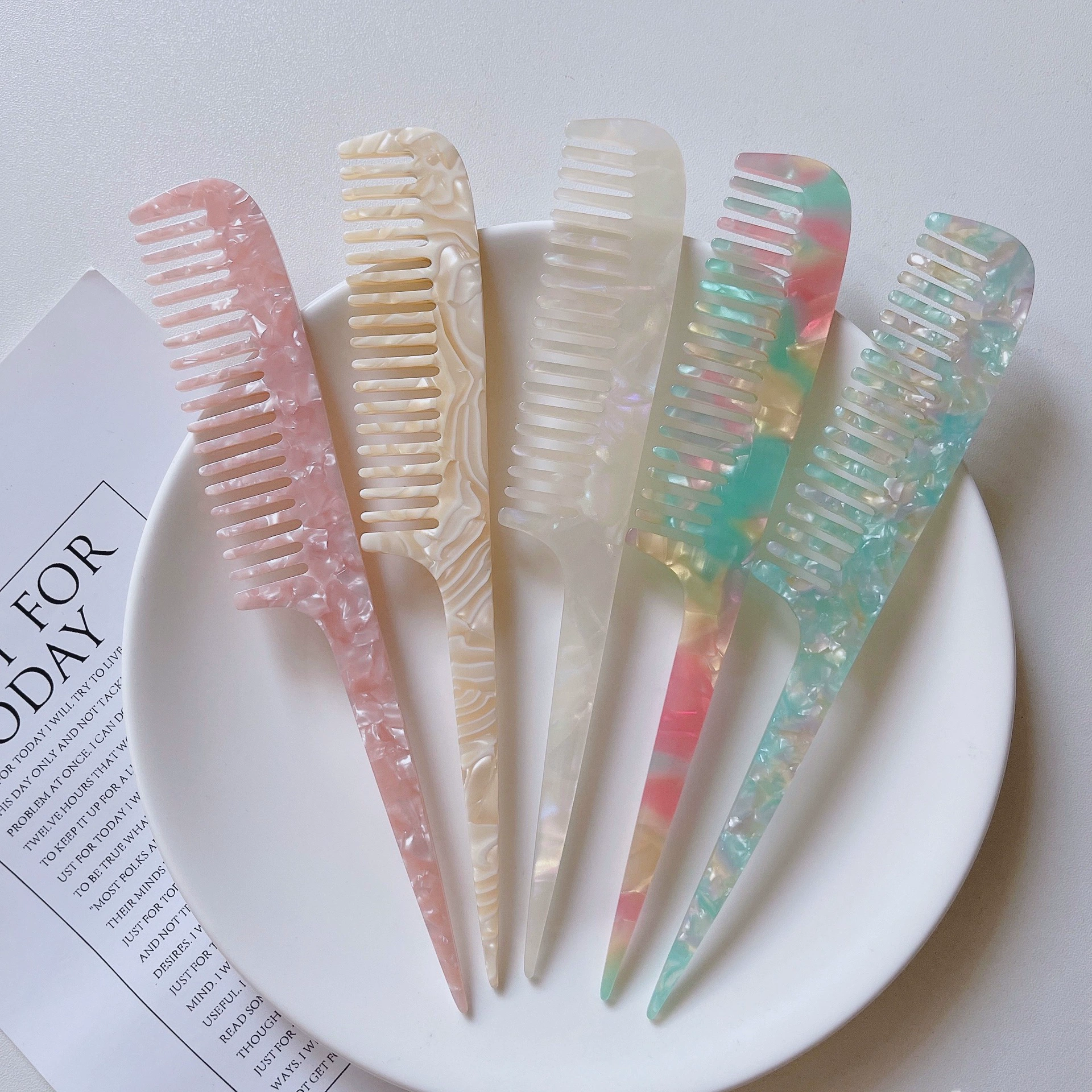 High -quality ~ South Korea's simplicity marble texture long -handle tail comb combs anti -static hair combing combed cross -border
