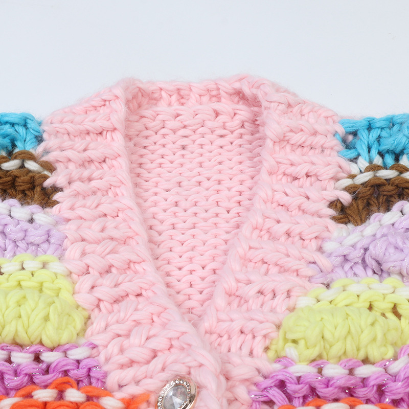 Rebeca de suéter retro europeo y americano 2023 otoño e invierno nuevo color de mujer con cuello en V manga larga suelta gruesa aguja de punto cardigan