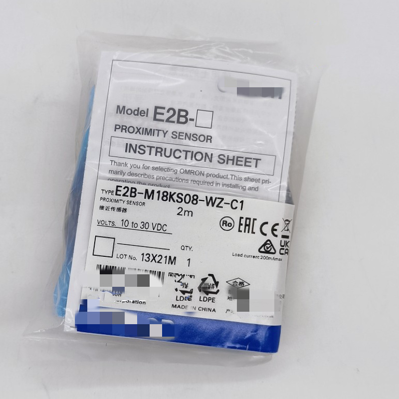 E2B-M18KS08-WZ-C1 2M 接近传感器