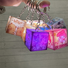 外贸卡皮巴拉发光钥匙扣佛系水豚带灯挂饰豚豚崽闪灯包包挂件礼品