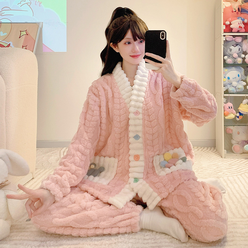 Coral Velvet Pajamas Women's Winter Sweet Cardigan Long Sleeve Flannel Thickened Warm Plus Fat plus size Home Clothes suit
