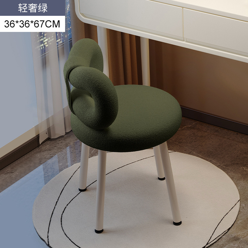 Sillas de maquillaje de estilo crema dormitorio en línea diseñador de respaldo de dormitorio principal de maquillaje de alto nivel sillas de comedor de chicas