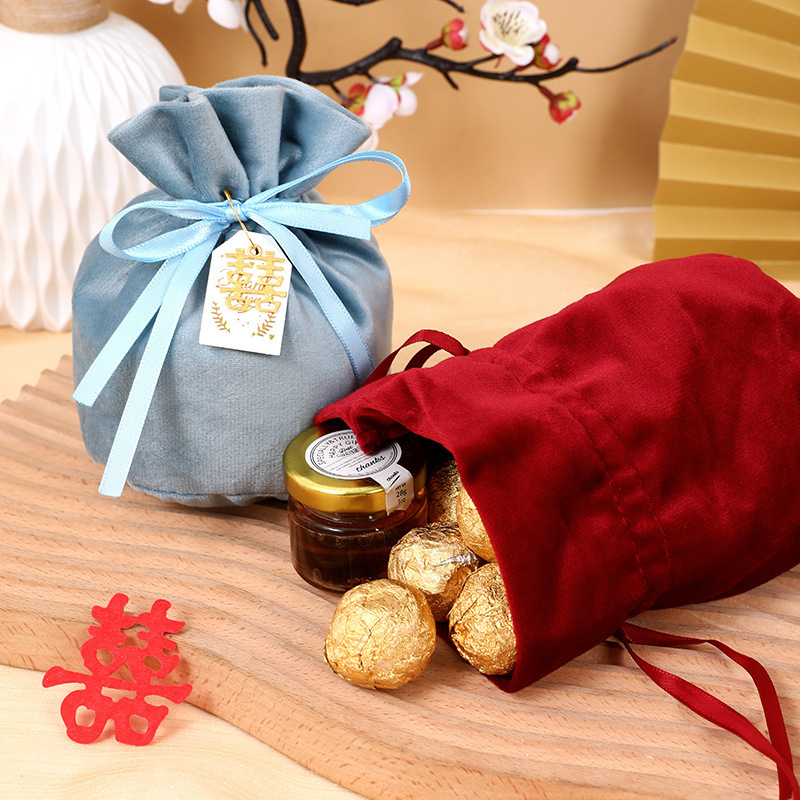 ウェディング用品結婚の新型砂糖袋喜糖箱結婚式のシルクの布袋のアイデア喜糖袋のお土産卸売り|undefined