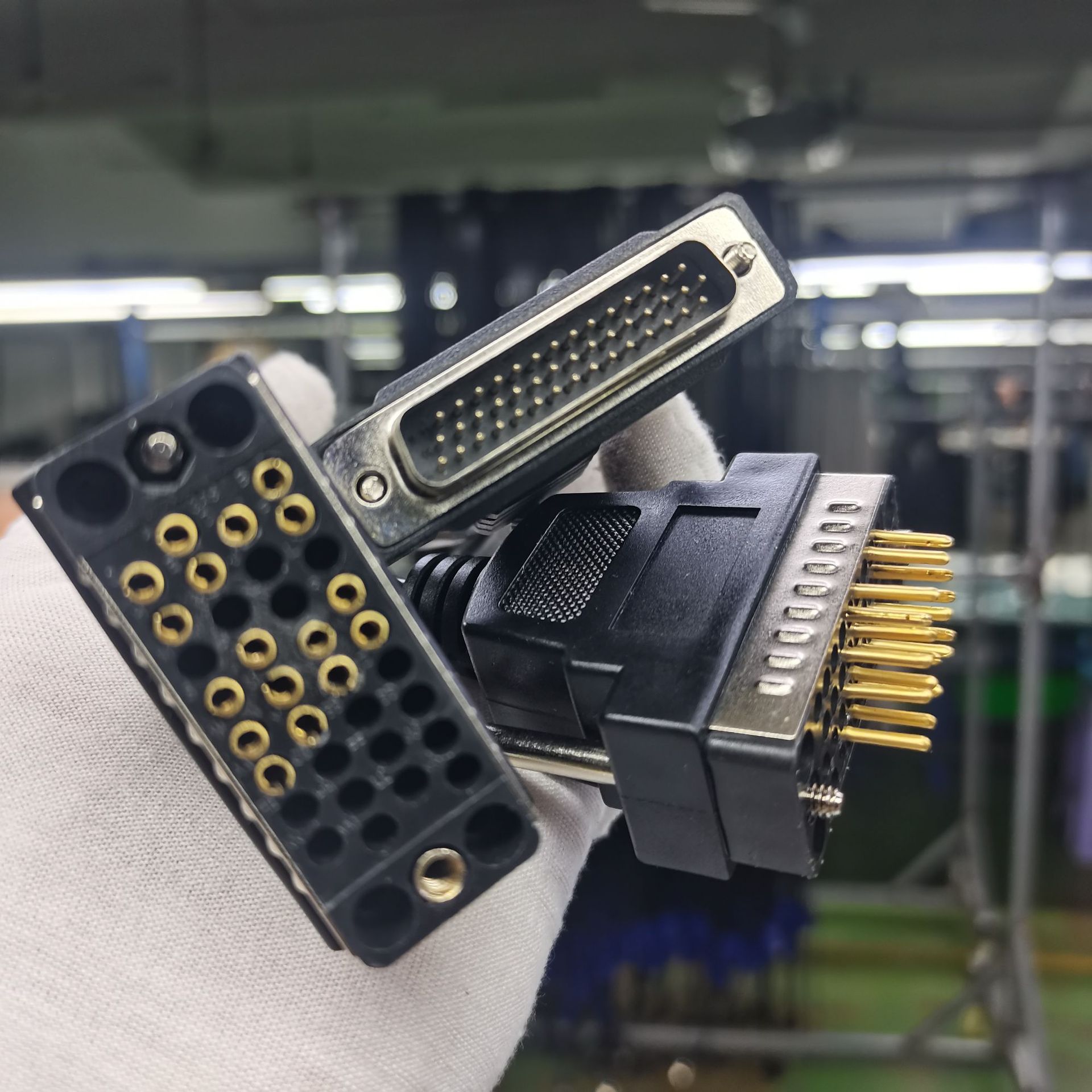 加工生产路由器专用DB44  一拖二  V35连接线  颜色和长度可按要