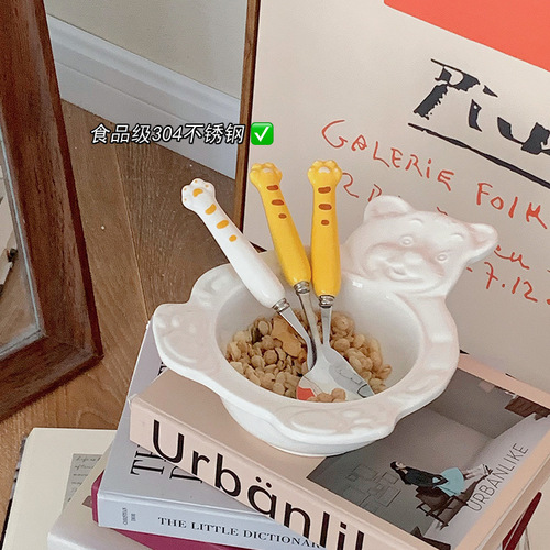 Cute and High-Quality Spoons - Whimsical Tiger Cartoon Children's Dessert Spoons - Small Spoons Wholesale - Jieyang Ceramic Spoons