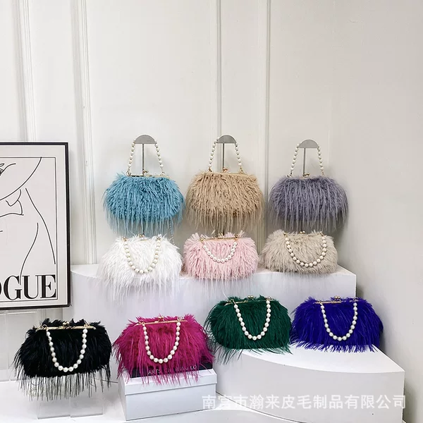 Cross-border INS imitation turkey feather pearl chain portable slung shoulder bag all-match women's small fragrant style plush bag
