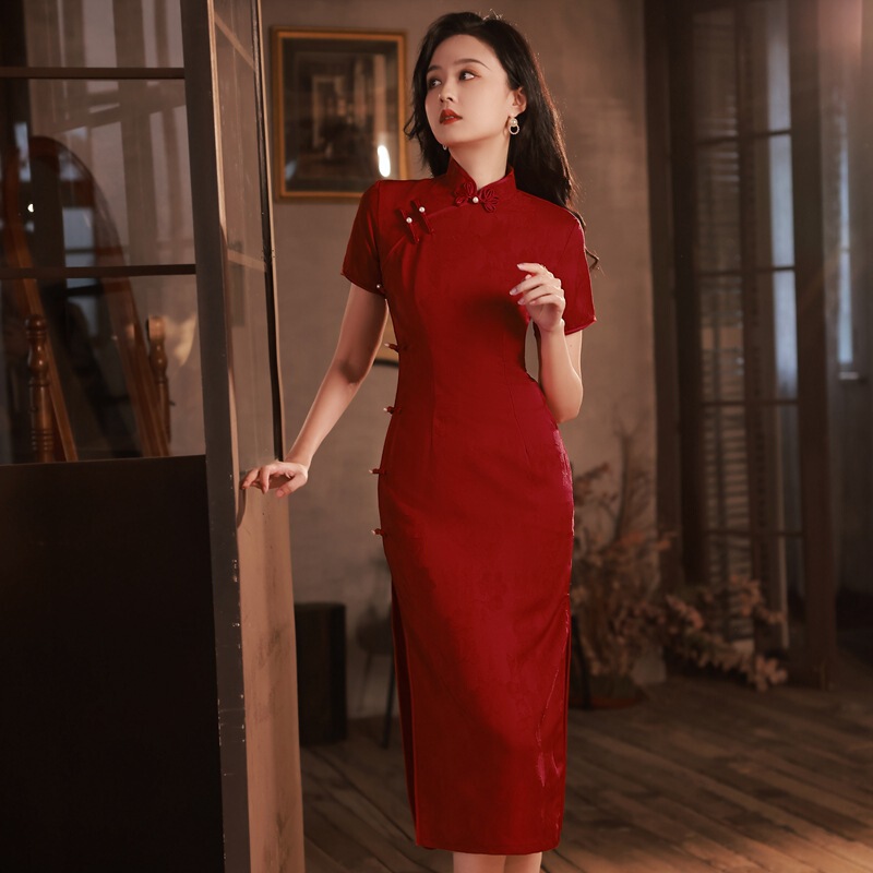 Beizhiyun spring and summer wine red new Chinese bridal cheongsam small engagement toast dress girl temperament out of court banquet Beizhiyun spring and summer wine red new Chinese bridal cheongsam small engagement toast dress girl temperament out of court banquet