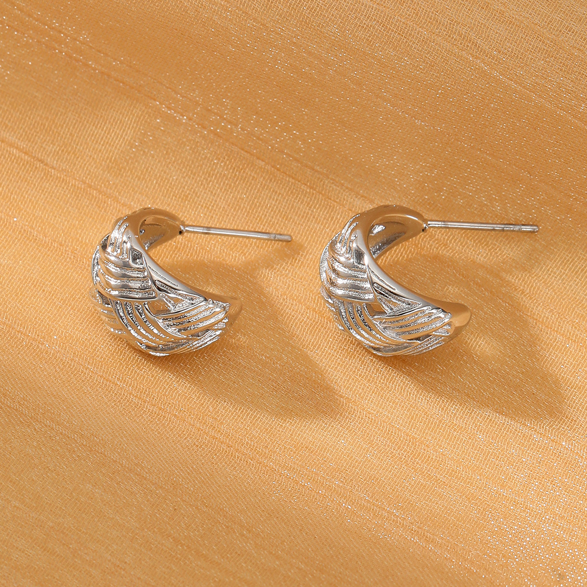 PVD Coated Real Gold Plated Geometric Solid Color 304 Stainless Steel Simple Style Waterproof Non Tarnish Ear Studs display picture 9