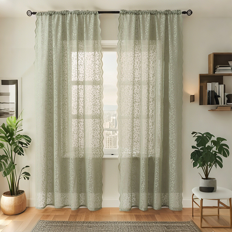 Vita spetsgardiner med blommönster för ett elegant vardagsrum_voghion.com