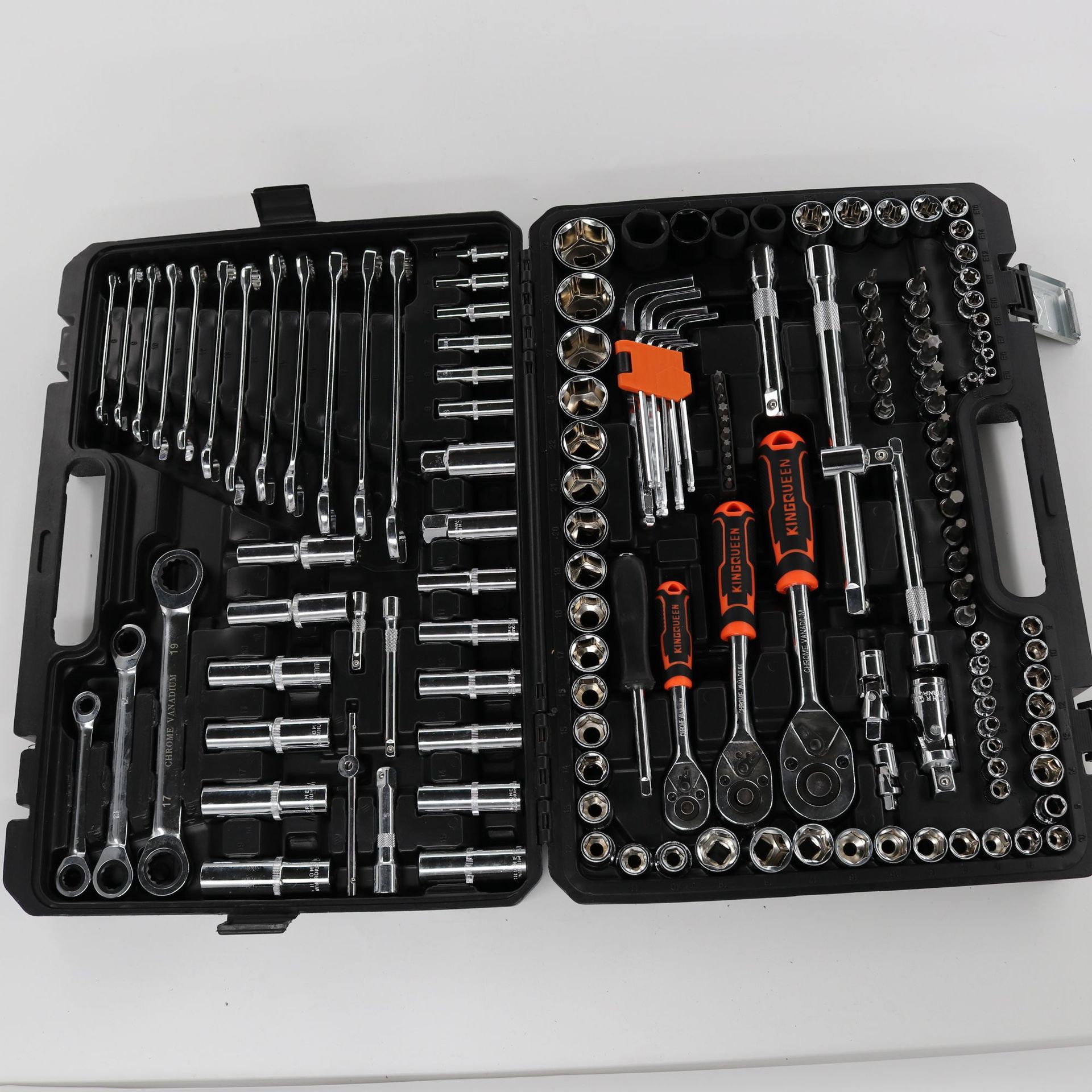 厂家直销套筒扳手全套工具箱套装维修工具套筒棘轮扳手螺丝多用五