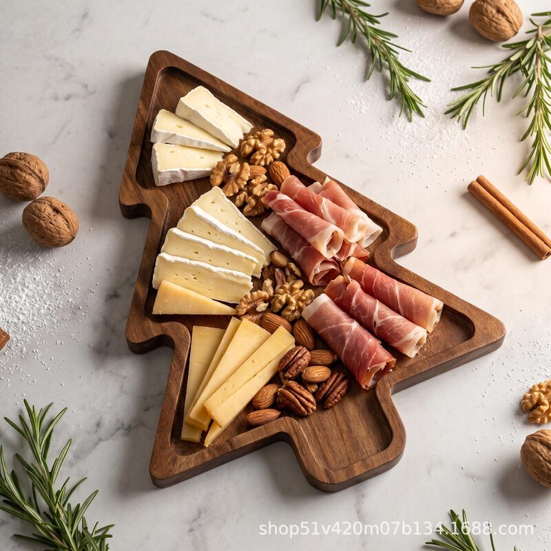 Christmas tree-shaped solid wood tray, wooden cheese platter, home holiday snack and fruit plate, baby food tray Christmas tree-shaped solid wood tray, wooden cheese platter, home holiday snack and fruit plate, baby food tray