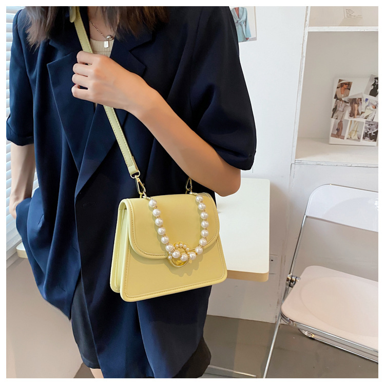 Wholesale Accessories Geometric Pearl Chain Messenger Bag Nihaojewelry display picture 121