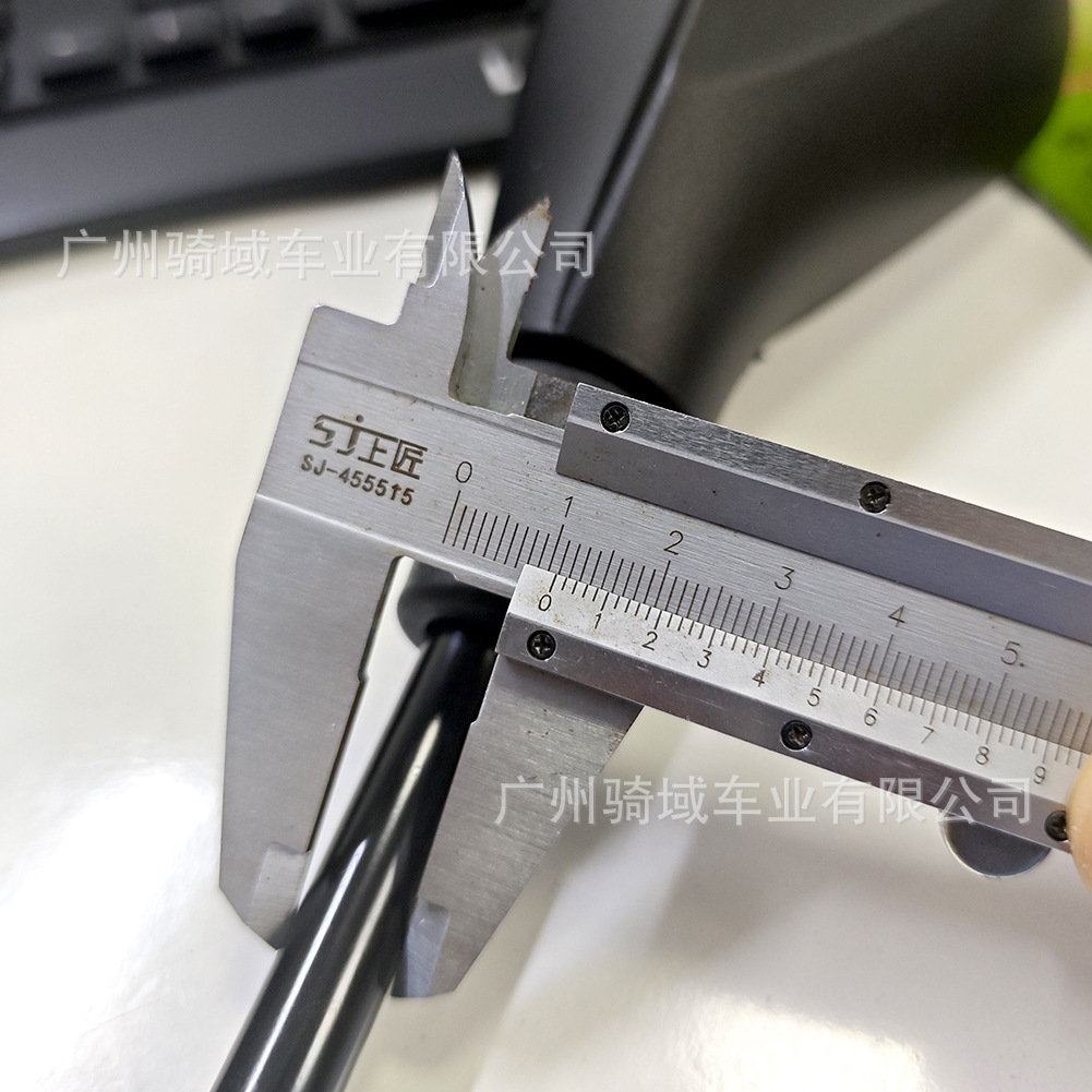 Suitable for Benelli Motorcycles Qianjiang Lanbaolong Bn300 Hongbaolong Little Yellow Dragon Bj300 Rearview Mirror