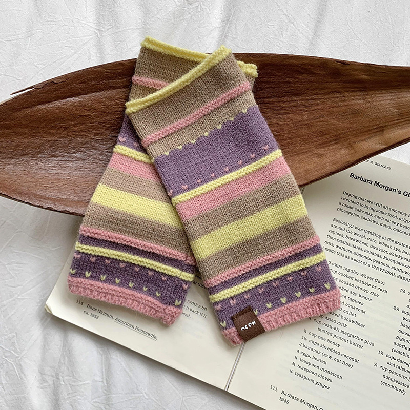 Guantes de ciclismo de otoño y invierno 2025 nuevos guantes de medio dedo a rayas de color calientes de lana de punto manga de muñeca al por mayor