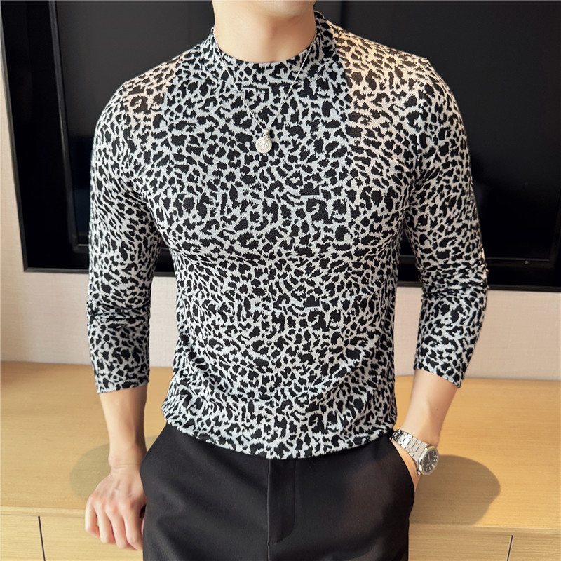 더피 잘 생긴 남자의 새로운 가을과 겨울 하이 하이 칼라 탄성 긴팔 티셔츠 슬림 핏 개성 레오파드 무늬 세미 하이 칼라 베이스 T