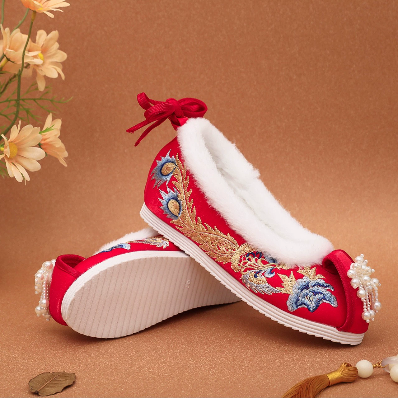 Hanfu Cloth Shoes (Qinglong) Phoenix Embroidery, Velvet with Wool Lining and Pearl Detail, Sizes 35–41