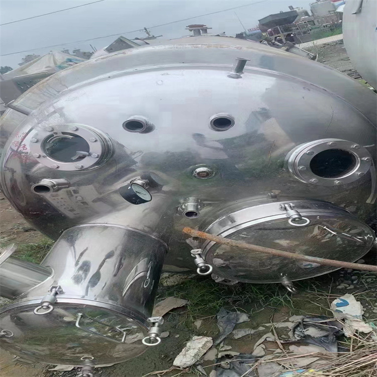 出售二手1000升电加热植物根茎提取罐 静态精油提取机组 安装方便