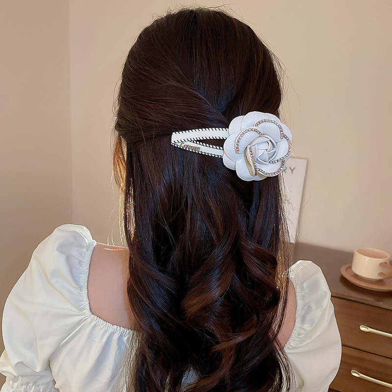 Elegant Flower Pu Leather Artificial Rhinestones Hair Clip 1 Piece display picture 30