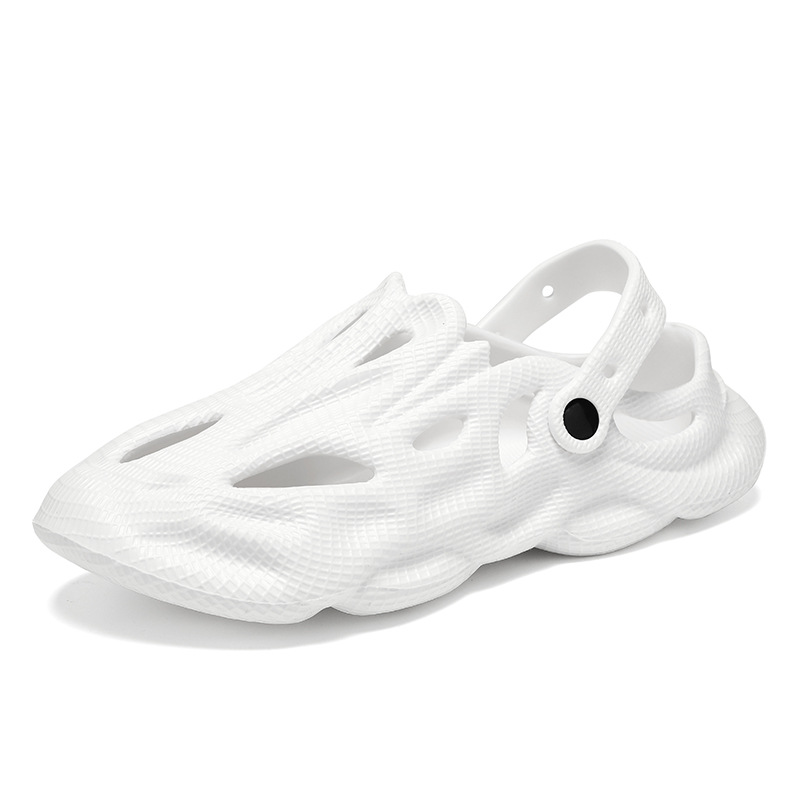 Pantuflas zapatos con agujeros en el exterior de verano Sandalias de playa al aire libre para hombres Sandalias al aire libre para hombres nuevos
