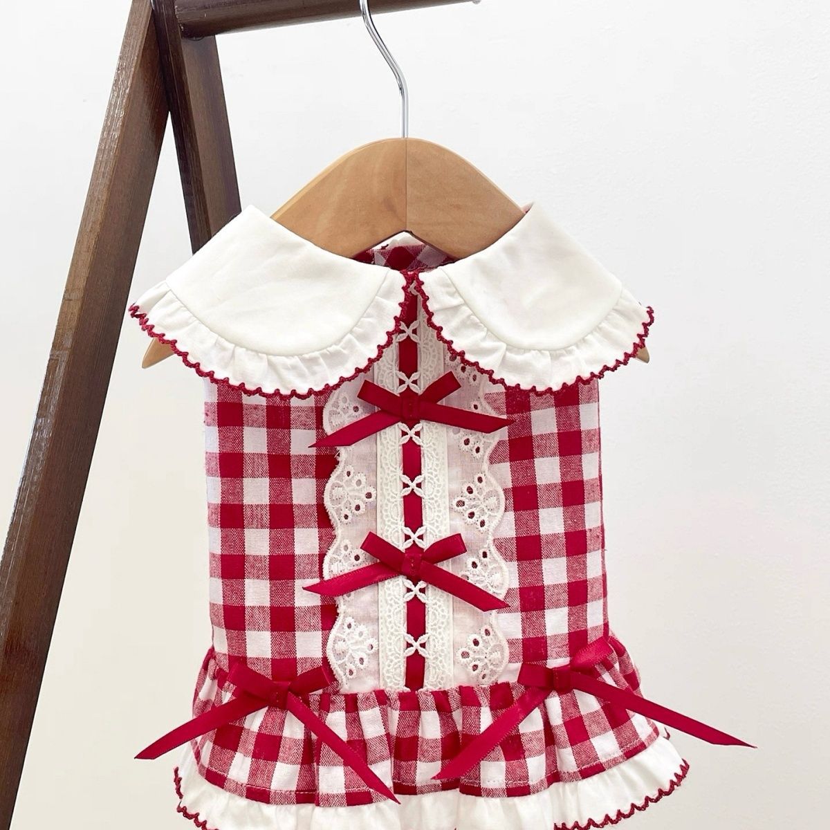 Vintage rutig hundklänning för vår och höst hundmode_voghion.com