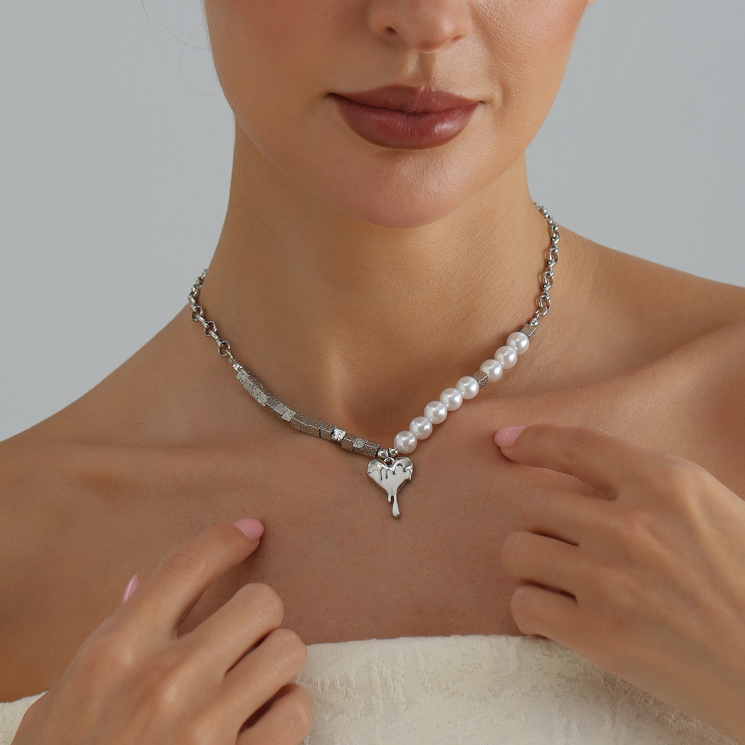asymmetrical geometric accessory