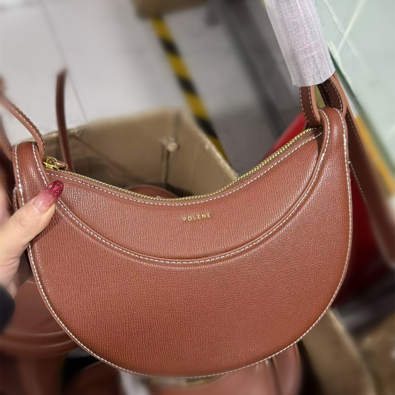 French Niche Crescent Bag 2025 New Arrival Luxury Saddle Bag Single Shoulder Crossbody Underarm Bag For Women Retro Half Moon Bag - Thumbnail 7