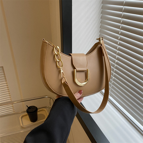 Simple and fashionable solid color shoulder bag for women  summer commuting texture armpit bag casual dumpling bag trendy