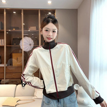 2026秋季新款撞色运动风轻薄外套女士显瘦休闲百搭立领拉链上衣