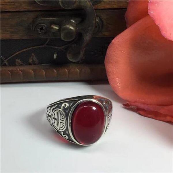 Turquoise retro ring with stone