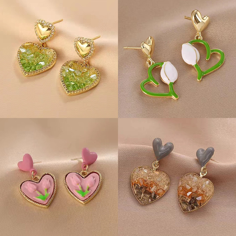 1 Pair Simple Style Heart Shape Inlay Alloy Zircon Drop Earrings display picture 1